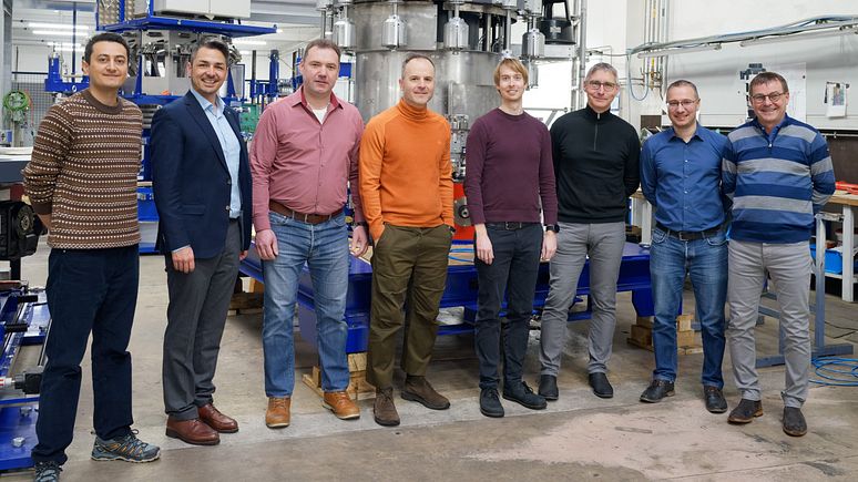 Vetropack partners with Iprotec to boost lightweight glass bottle production.