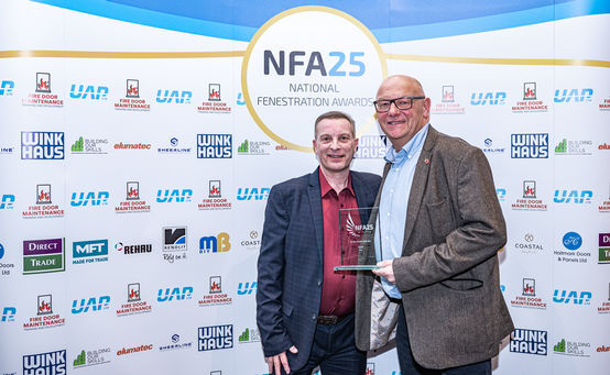 Andy Howland and Paul Carroll with the NFA Award © NFA